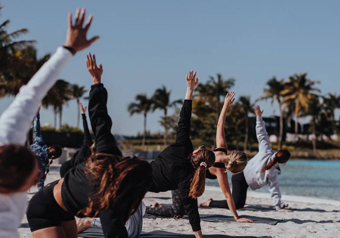 Yoga-by-the-lagoon-Sole-Mia